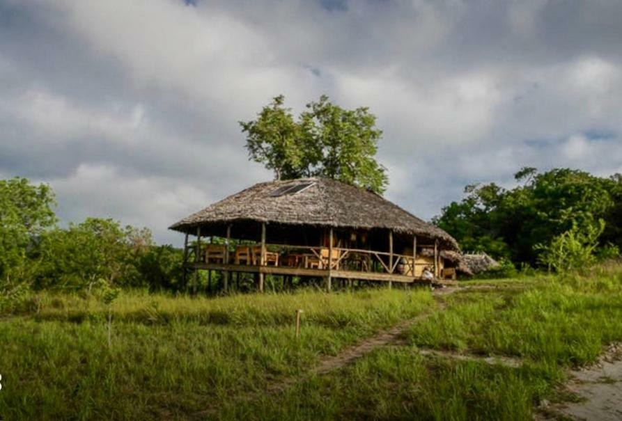 Miseni Retreat Villa Saadani Exterior photo